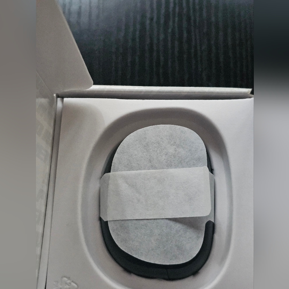 Bose Ultra Open Earbuds - Black - Picture 8 of 10